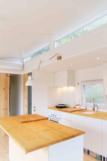 Eco Tiny Home & Office For Digital Nomads Vallmoll 外观 照片